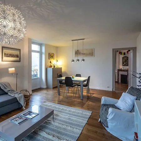 Bright Airy Spacious Apartment Passy  Exterior photo